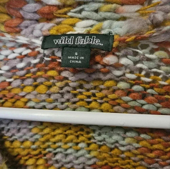 Wild Fable Target Rhinestone Cropped Chunky Knit Boho Tween Sweater Cardi Small - Picture 4 of 8